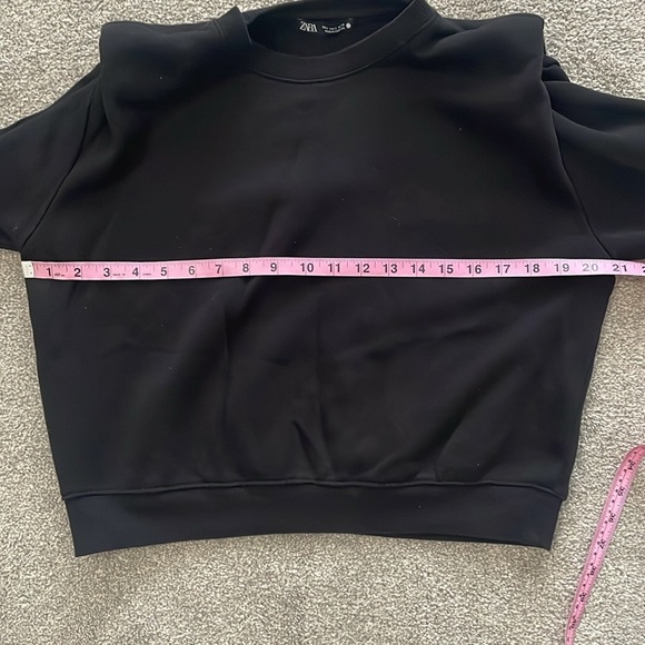 Zara Sweatshirt with shoulder pads Size: S - Picture 4 of 6